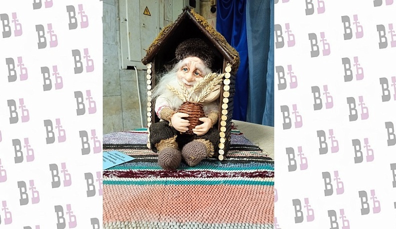 В Калуге работает выставка-конкурс авторской куклы