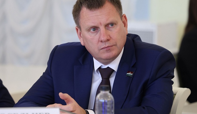 Геннадий Новосельцев поздравил журналистов с профессиональным праздником