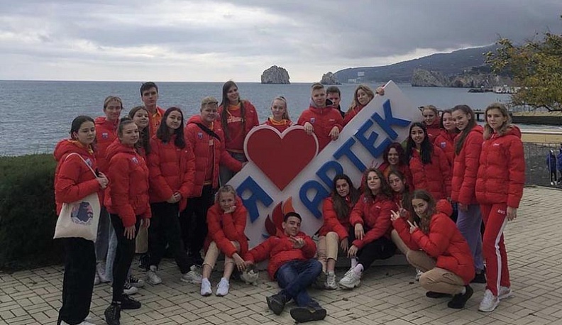 Шесть калужских школьников получат деньги на образование