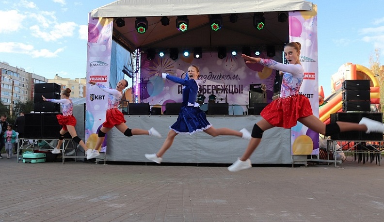 Калужане отметили 40-летие Правобережья праздничным концертом и фейерверком