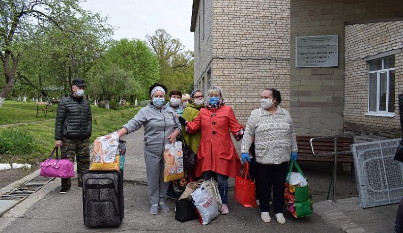 Жить на работе