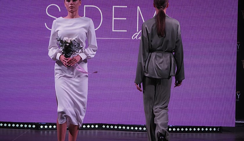 На дефиле в Калуге показали дизайнерские вещи от калужских производителей