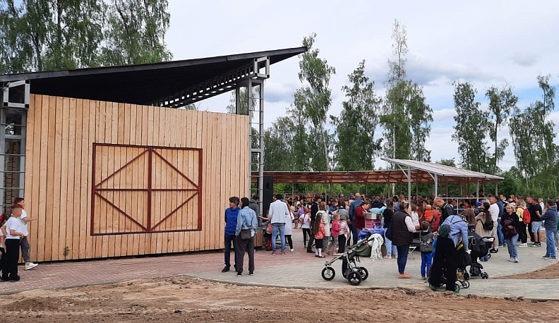 В Тарусе презентовали сцену с амфитеатром в берёзовой роще