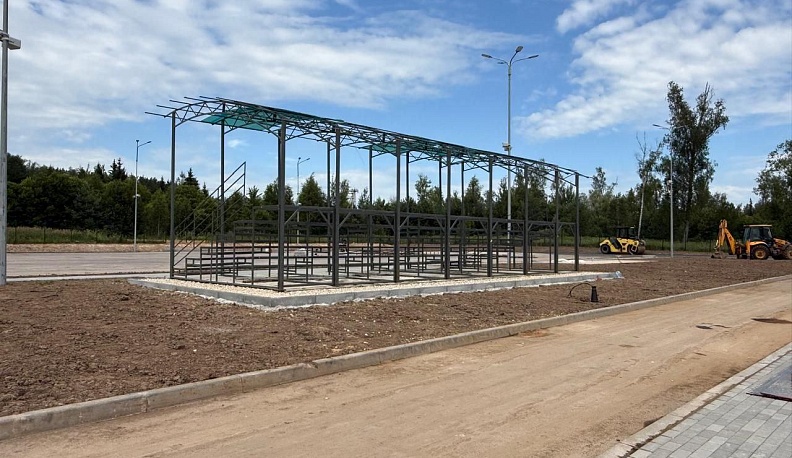 В Тарусском районе продолжается обновление физкультурно-оздоровительного комплекса