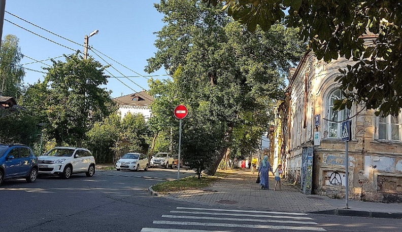 В Калужской области продолжают приводить дороги в нормативное состояние