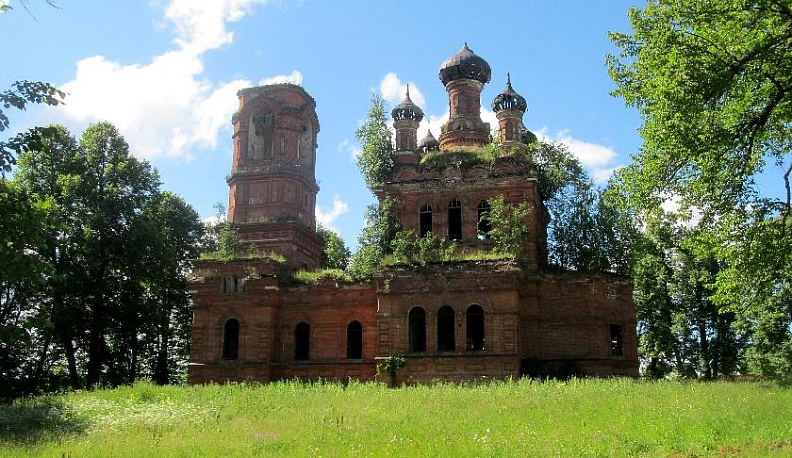 Архитектурные излишества вокруг Детчина 