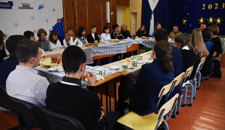 В Людинове прошла встреча с участником СВО