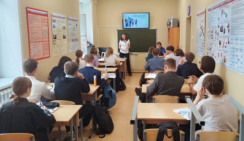 Пилотный профориентационный курс в Обнинске запустил Кадровый центр региона