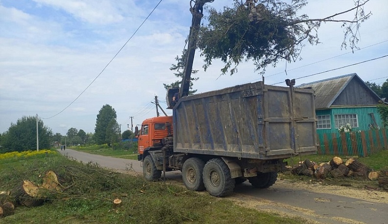 В Юхновском районе реализуется программа местных инициатив