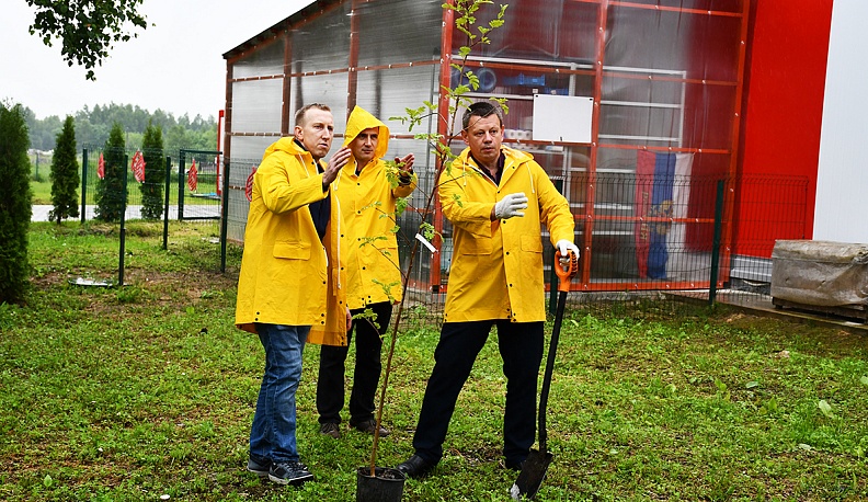 Сад семейного бизнеса