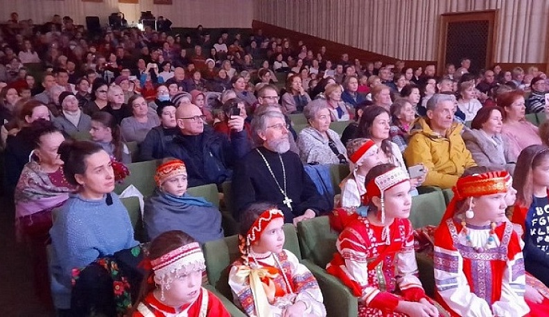 Обнинский ансамбль «Друженька» отметил 30-летие концертом и выставкой