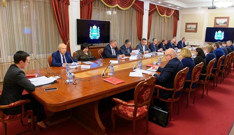 В Калуге обсудили актуальные вопросы профилактики коррупции