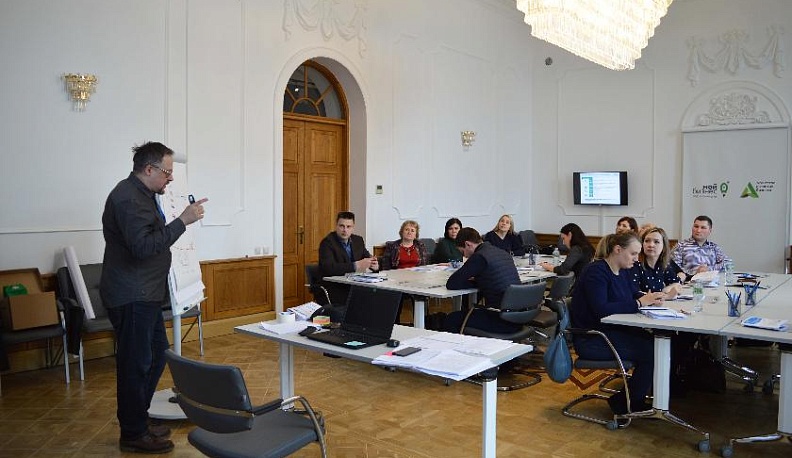 Чиновники Калужской области изучили основы бережливого производства