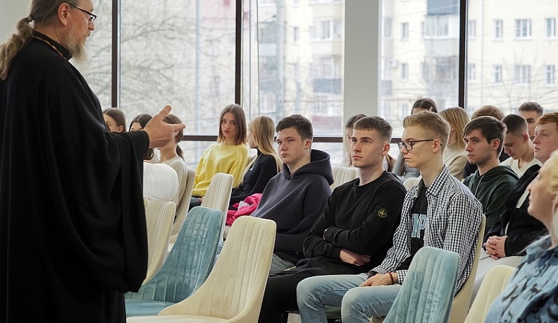 В КГУ состоялась встреча студентов с участниками СВО