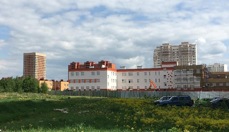 В строящуюся школу на Правобережье уже подали 700 заявлений