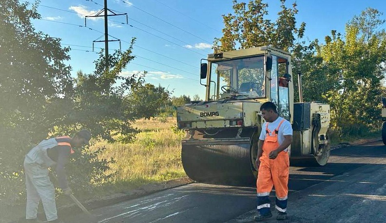 Улицы Цветочная и Чугунова в Людинове обрели новое асфальтовое покрытие