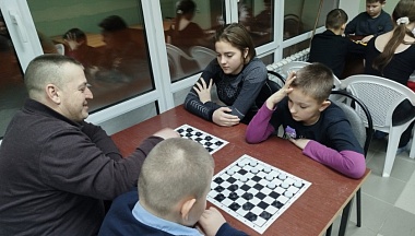 В Думиничском округе устроили спортивный турнир для семей участников спецоперации