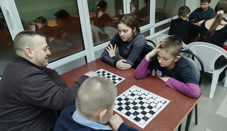 В Думиничском округе устроили спортивный турнир для семей участников спецоперации