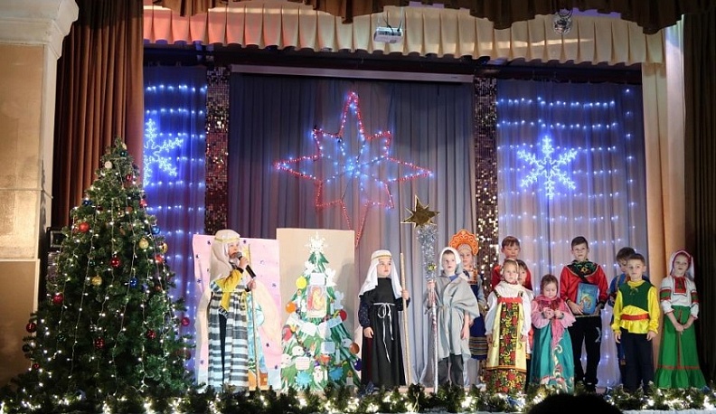 В Жуковском районе в 12 раз состоялся Рождественский фестиваль детского творчества