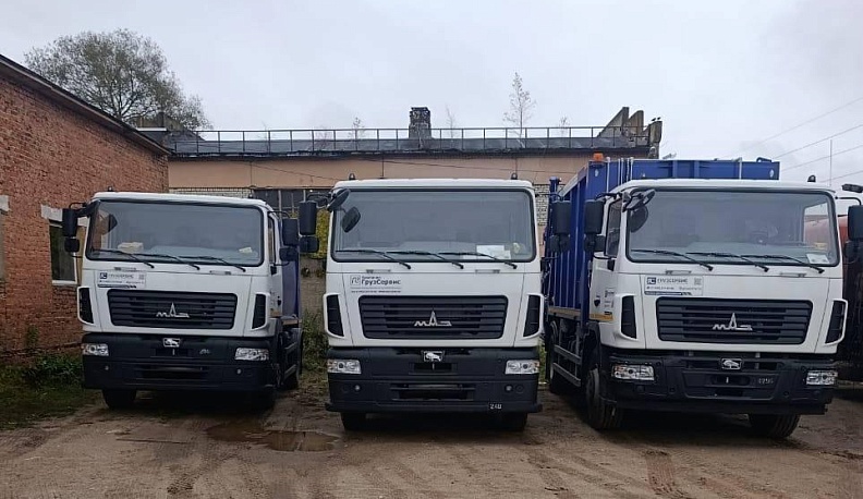 Автопарк Калужского регоператора пополнился новыми мусоровозами