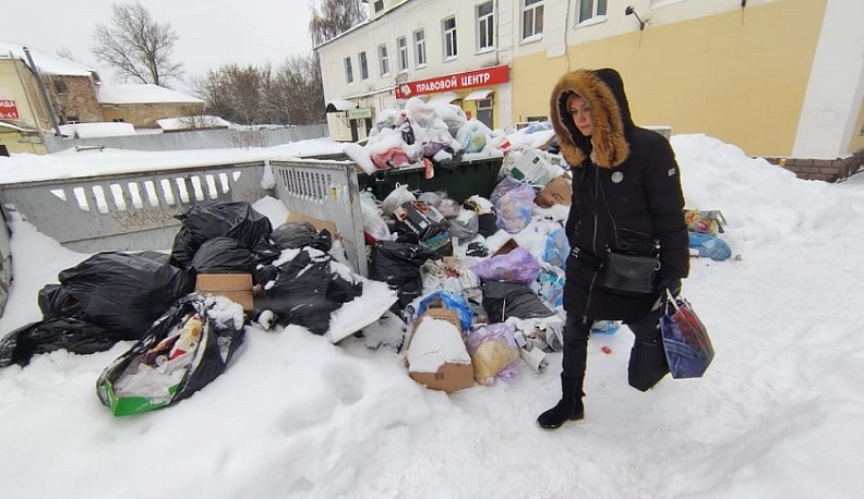 В Калуге планируют завершить вывоз мусора до конца недели