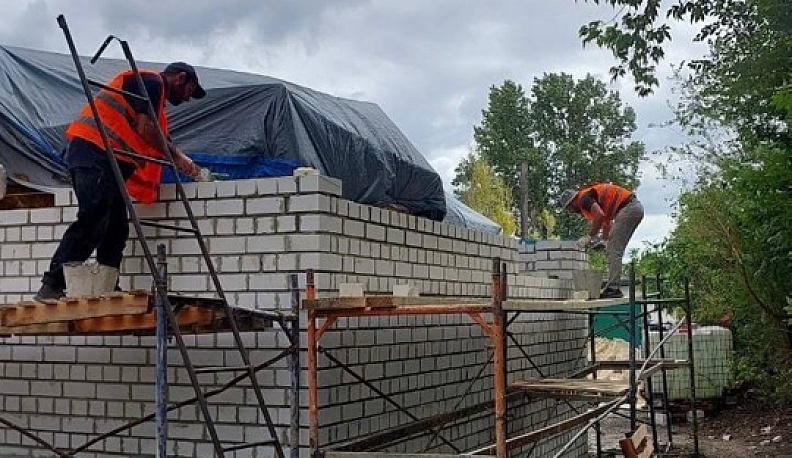 Калужские строители завершили восстановление 15 объектов в Первомайске