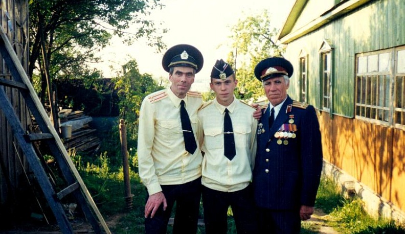 Cолдат с гармонью