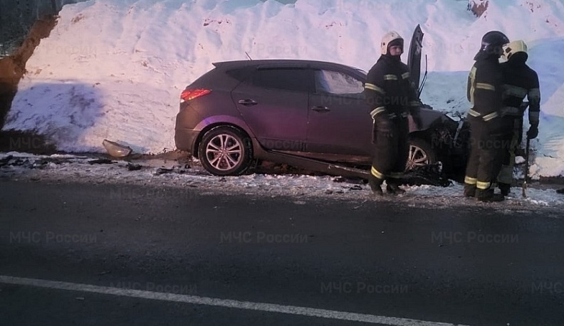Две иномарки столкнулись в Ферзиковском районе