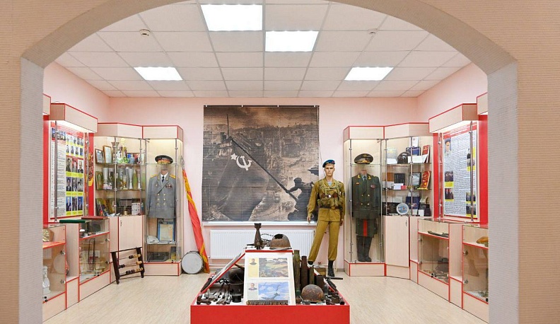  Владислав Шапша посетил кировскую школу №2