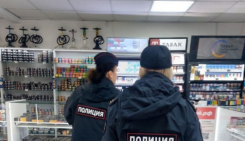 В Калуге общественники и полиция поймали продавцов вейпов за продажами подросткам