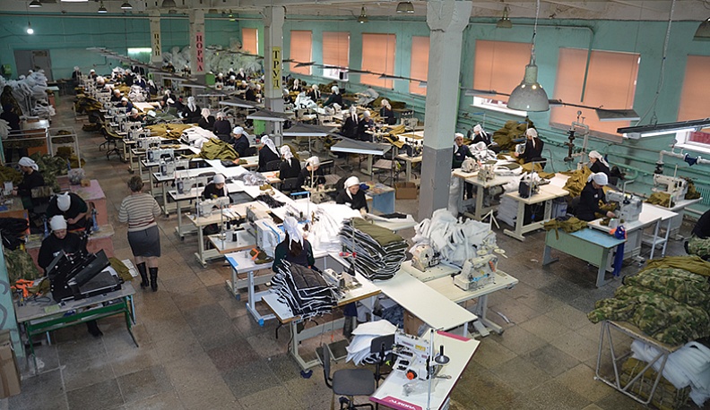 Швейный цех  калужской женской колонии.