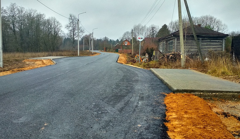 В Медынском районе заканчивается реконструкция важного участка дороги