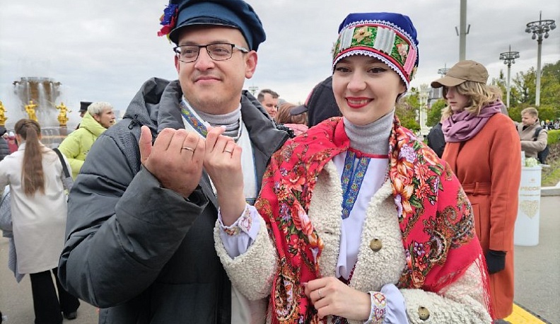 Владислав Шапша поздравил калужан с Международным днем семьи