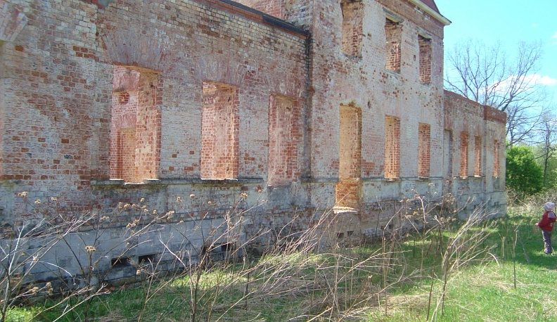 Старинную усадьбу под Тарусой планируют отреставрировать