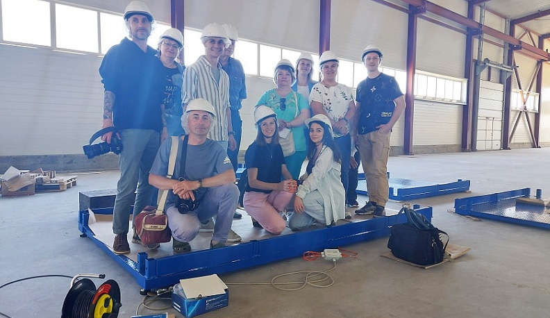 Калужские журналисты и блогеры посетили компании, получающие господдержку