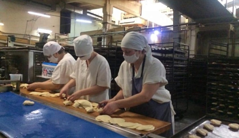 Владислав Шапша призвал системообразующие предприятия обеспечить безопасность сотрудников