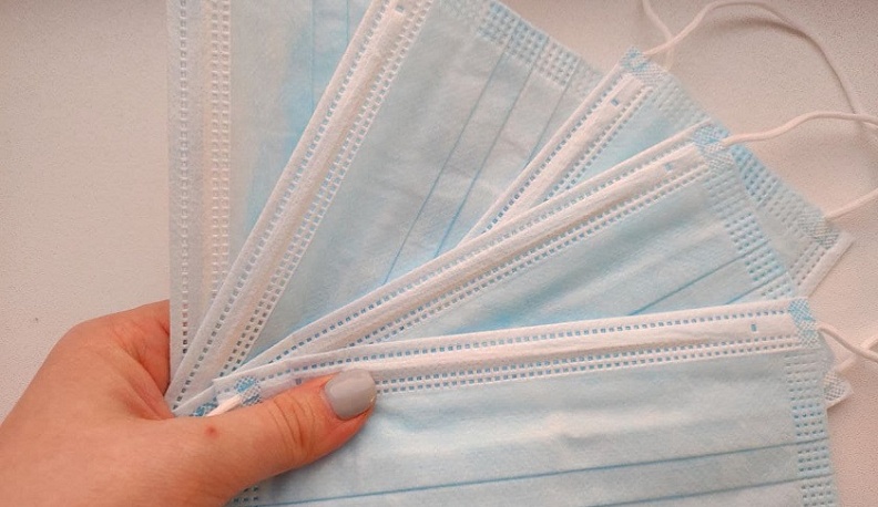 В Калуге оштрафуют водителя автобуса и продавцов, которые работают без маски