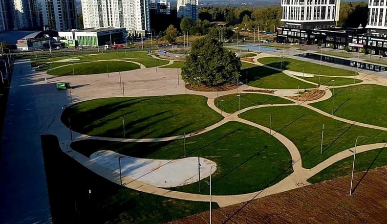 В Обнинске преобразилась территория в районе Дома ученых.