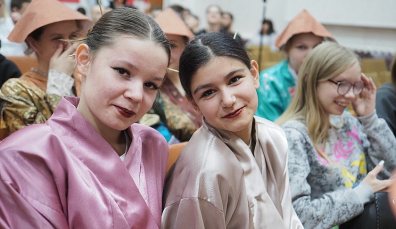 В Калуге прошёл фестиваль толерантных культур «Дорога к миру»