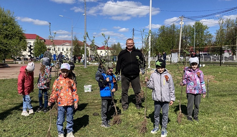 В Медыни появилась аллея Мужества