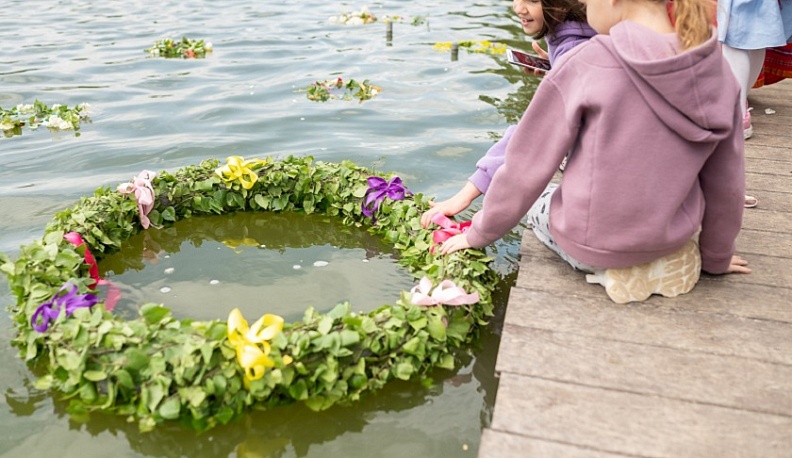 В Жуковском районе прошли мастер-классы по плетению венков
