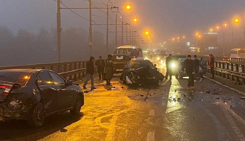 Массовое ДТП в Калуге произошло на Гагаринском мосту