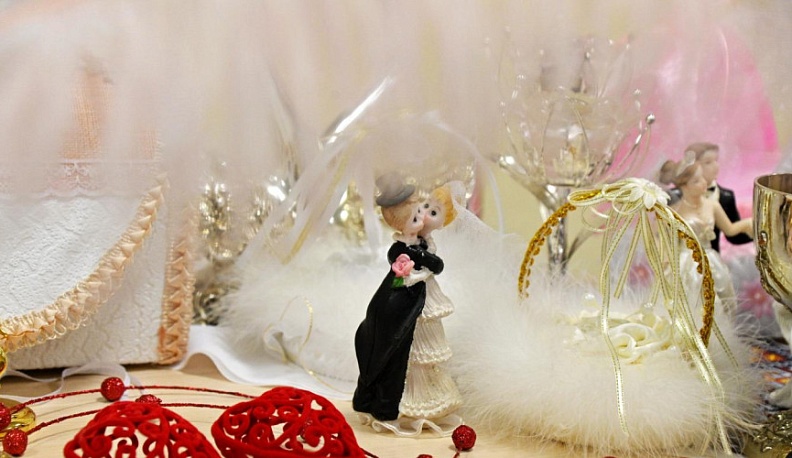 В Калуге за два дня расписали 58 пар