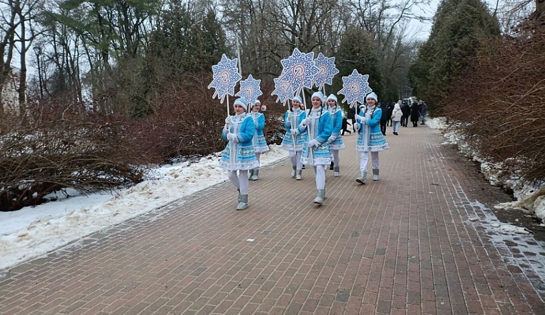 В Калуге открылась резиденция Деда Мороза и Снегурочки