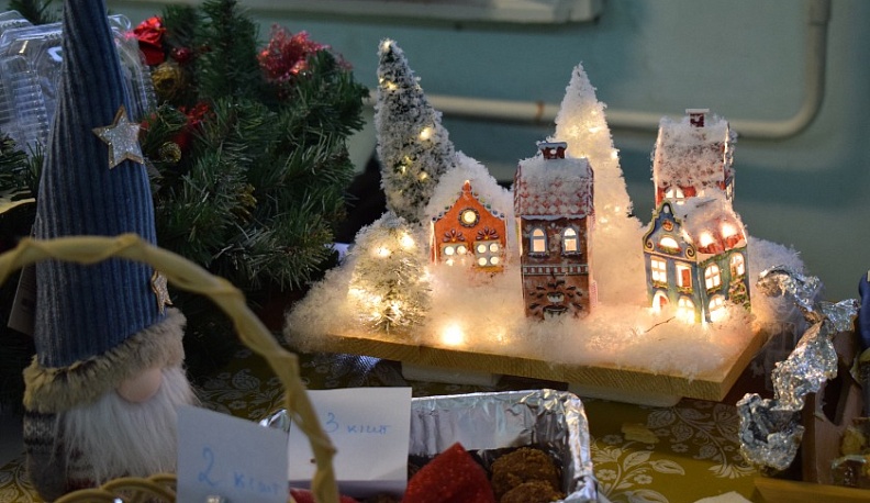 В Тарусе прошла благотворительная школьная ярмарка