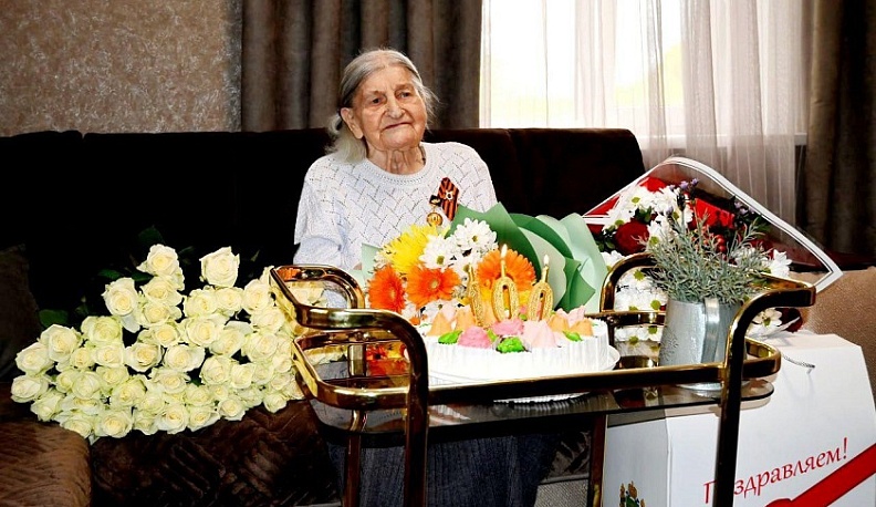 Участница Великой Отечественной войны из Малоярославецкого района отметила вековой юбилей