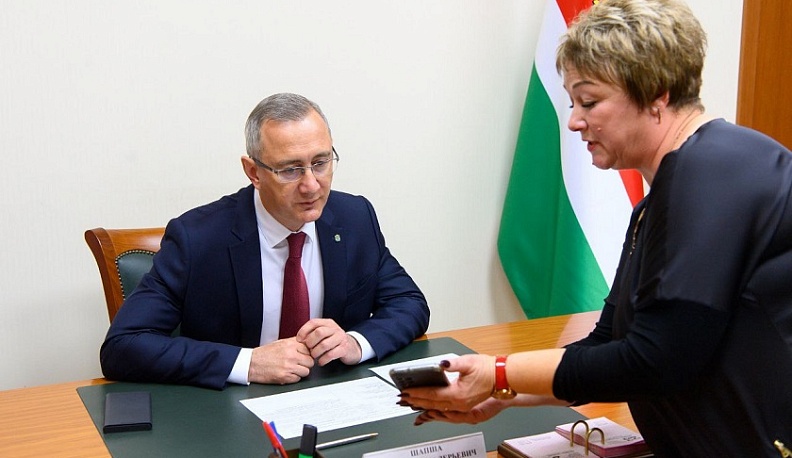 Владислав Шапша провел личный прием граждан