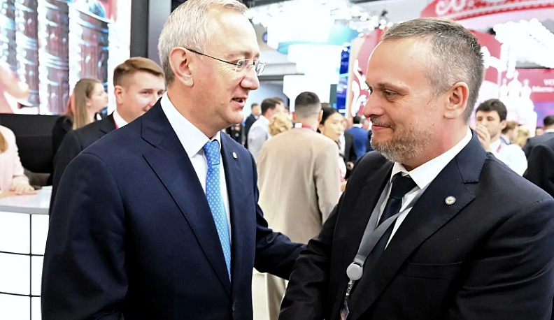 Владислав Шапша обсудил важные проекты дорожной сферы с главой Минтранса РФ 