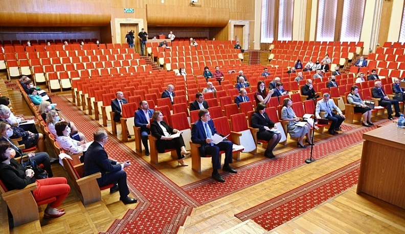 Александр Савин: «Данная инициатива защитит права граждан, проживающих в общежитиях»