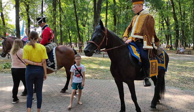 Реконструкторы перенесли Калугу в XIX век